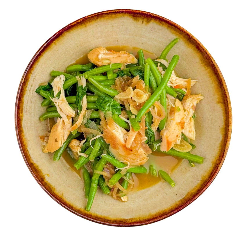 Shredded Chicken with Curry and Green Beans