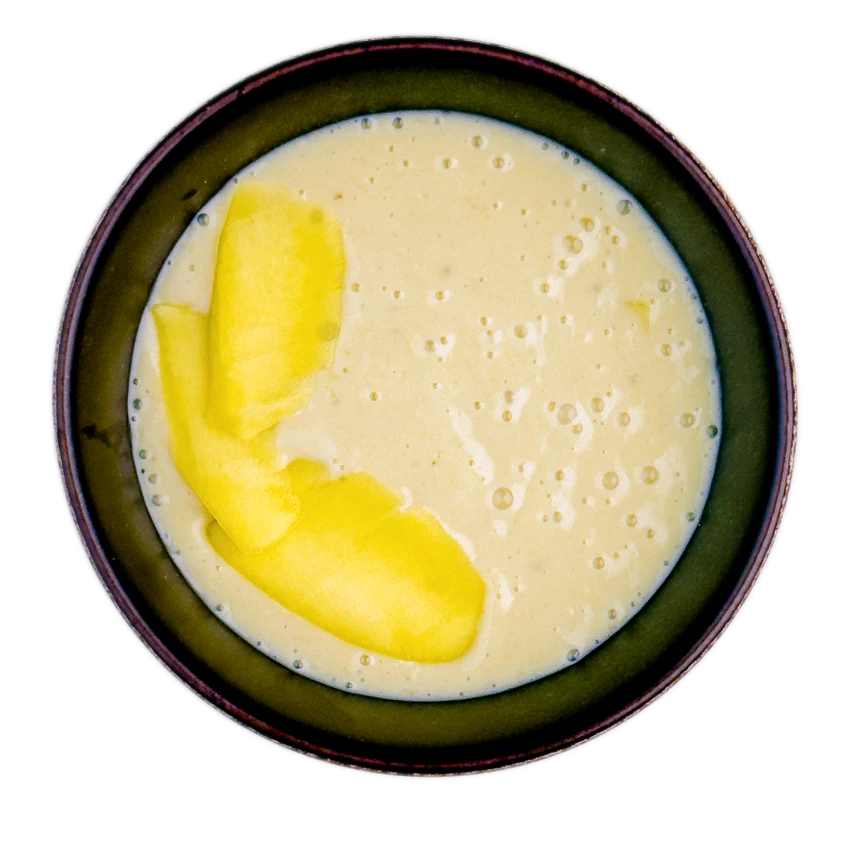 Quick banana and mango smoothie