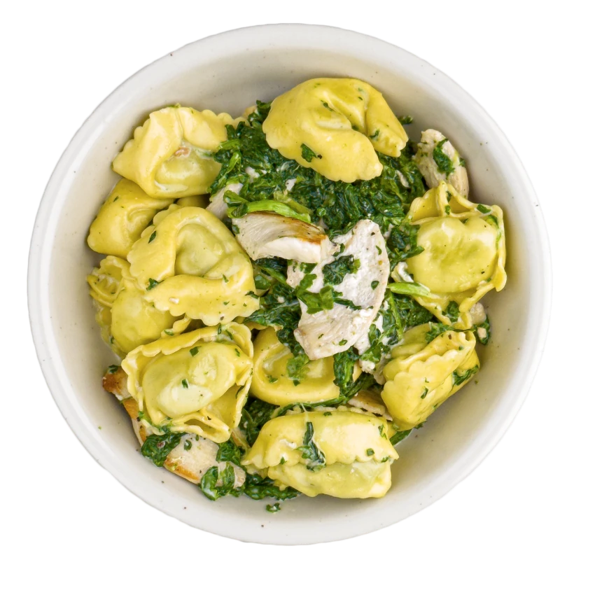 Tortellini with spinach and chicken
