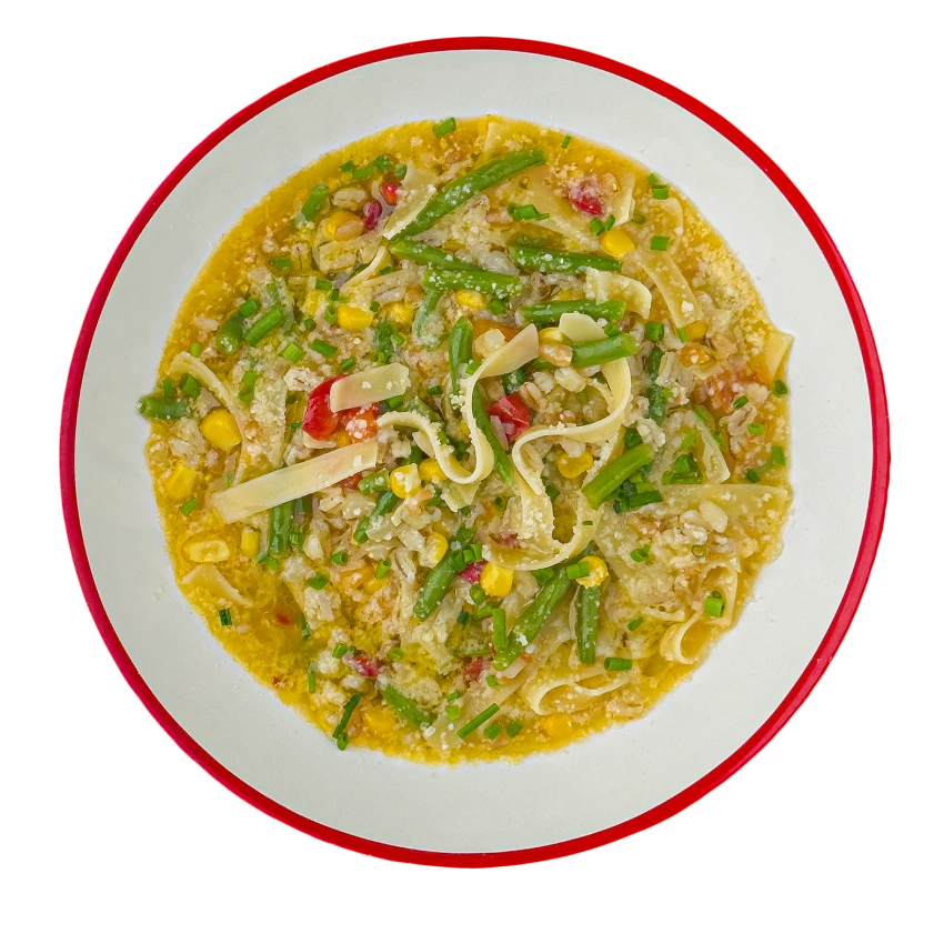 Polévka s obilovinami a tagliatelle