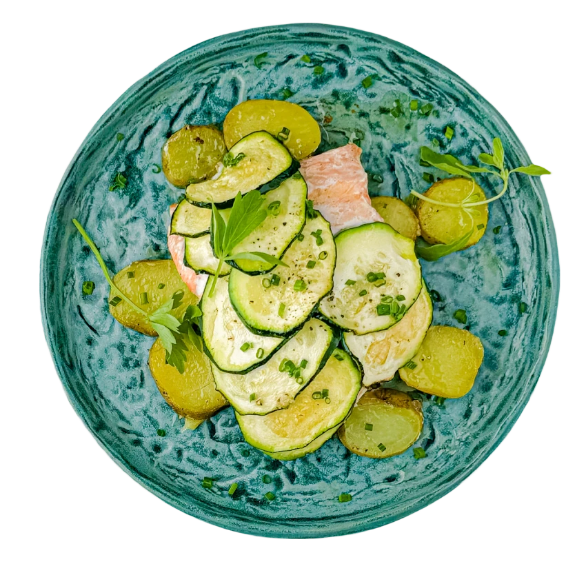 Salmon Fillet in a Zucchini Crust with Potatoes