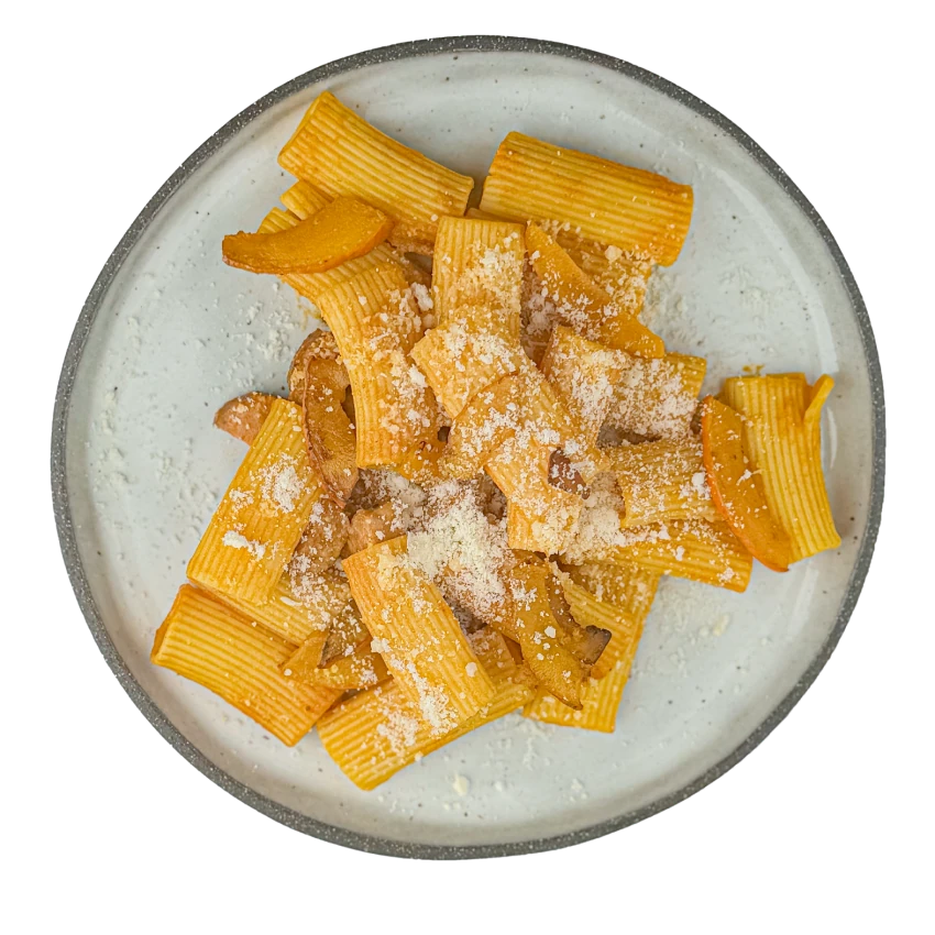 Kürbis-Rigatoni mit Wurst
