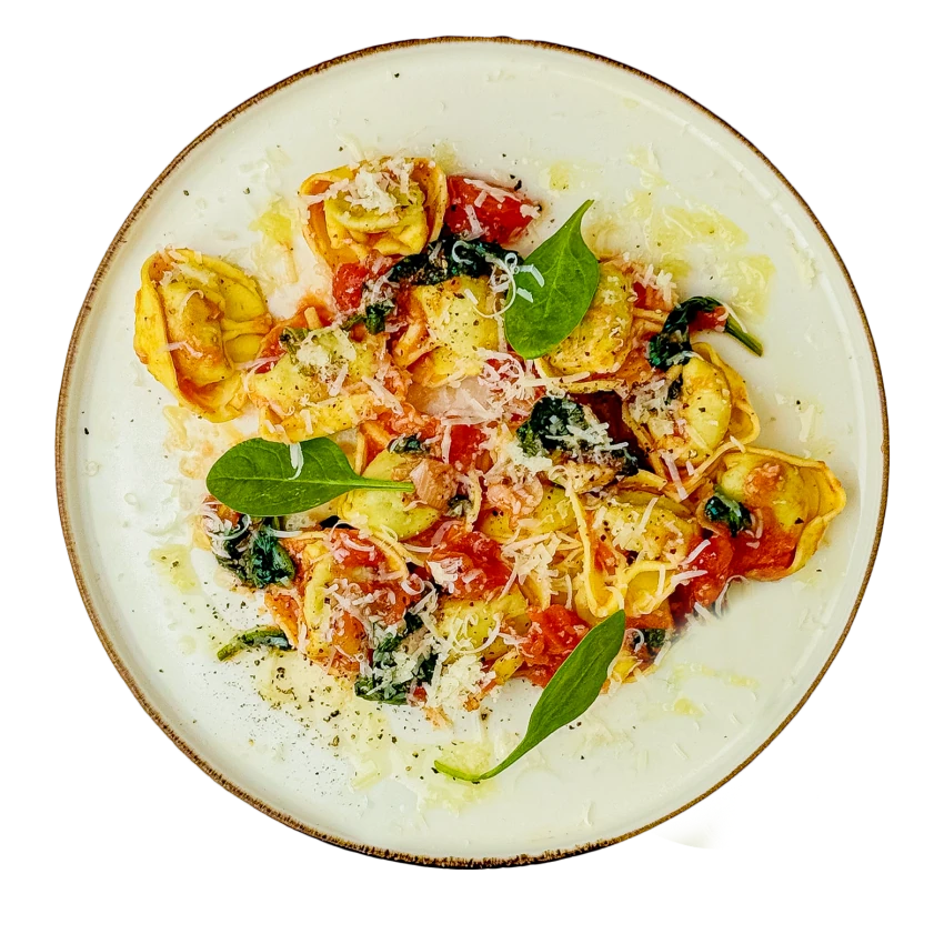 Tortellini mit Tomatensauce
