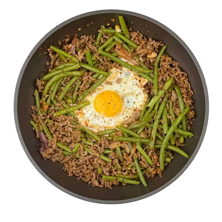 Crispy Minced Beef with Egg and Green Beans