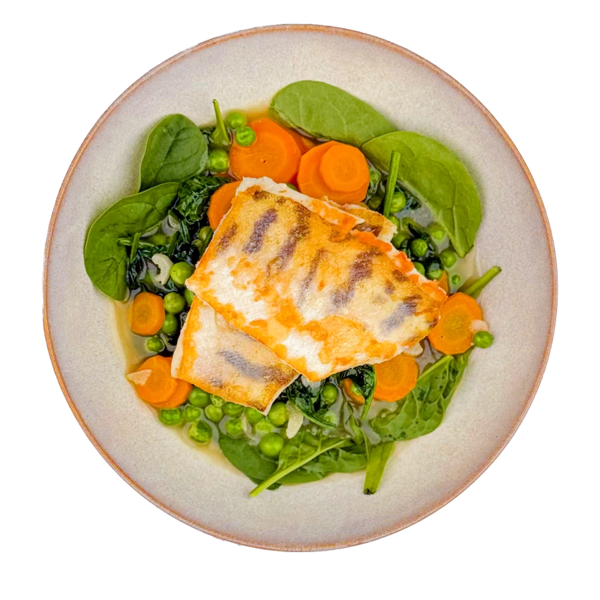 Fish with Peas, Carrots and Spinach in Broth