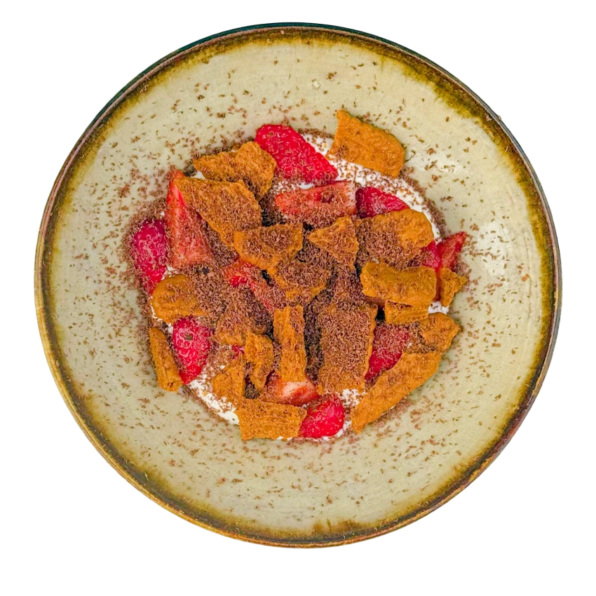 Sweet Whipped Quark with Cookies and Strawberries